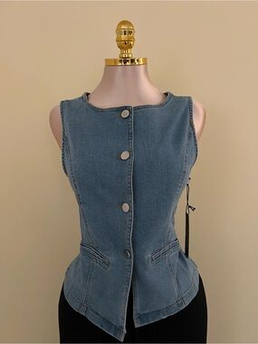 Women’s Blue Denim Button-Front Vest